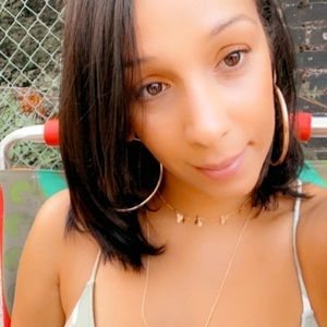 Meet your Posher, Delilah